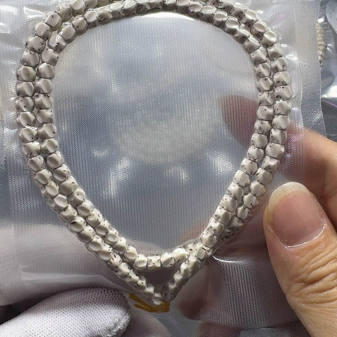 星月菩提手串星月菩提6*5原生态巧克力无相