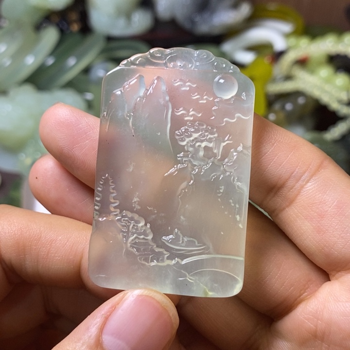 岫玉岫玉颈饰未镶嵌完****里