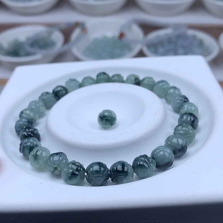 翡翠散珠25颗翡翠卡8
