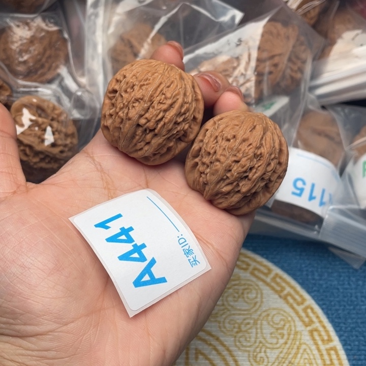 文玩核桃吊坠核桃