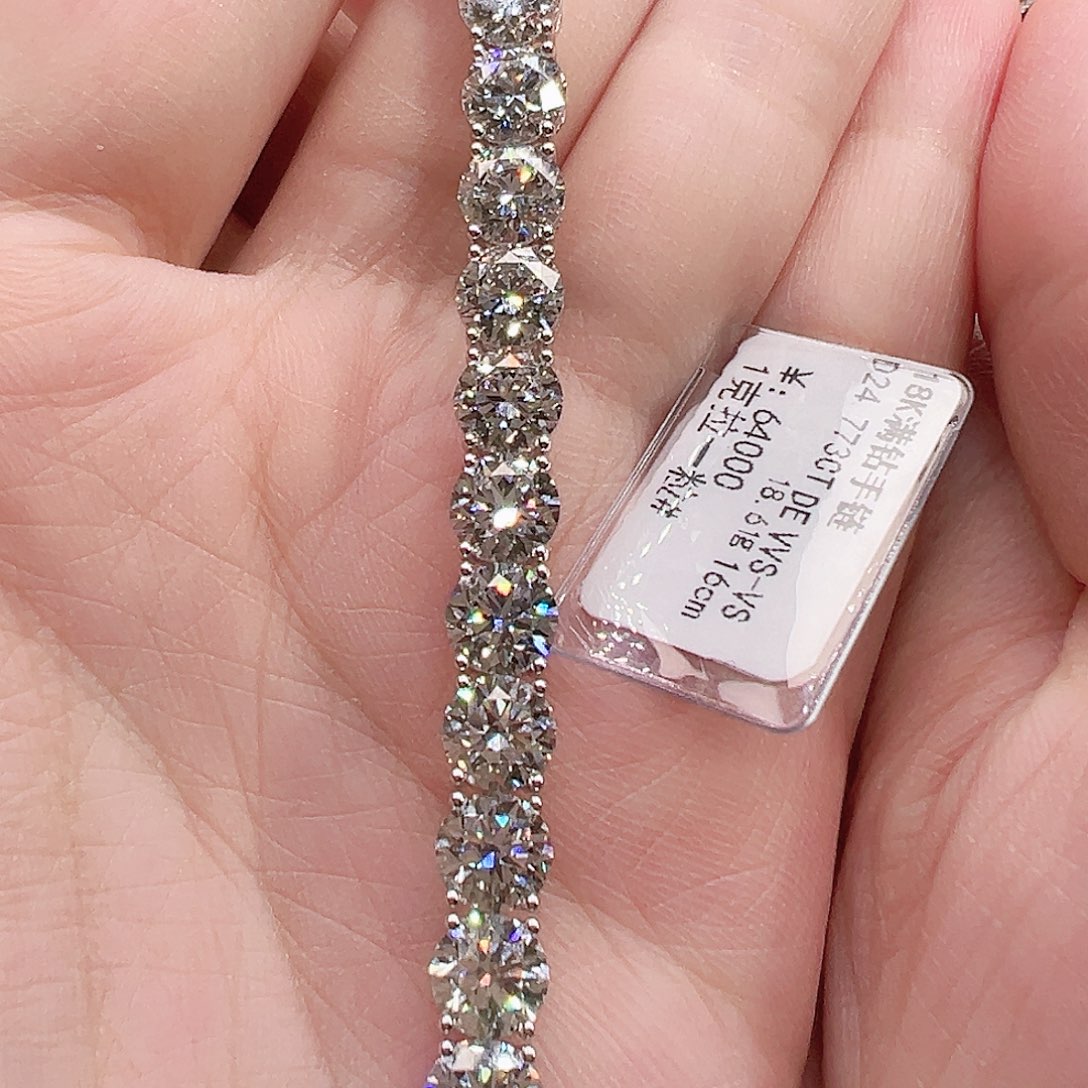 套链18K金镶嵌实验室培育钻石单颗1克拉，网球款手链16长度