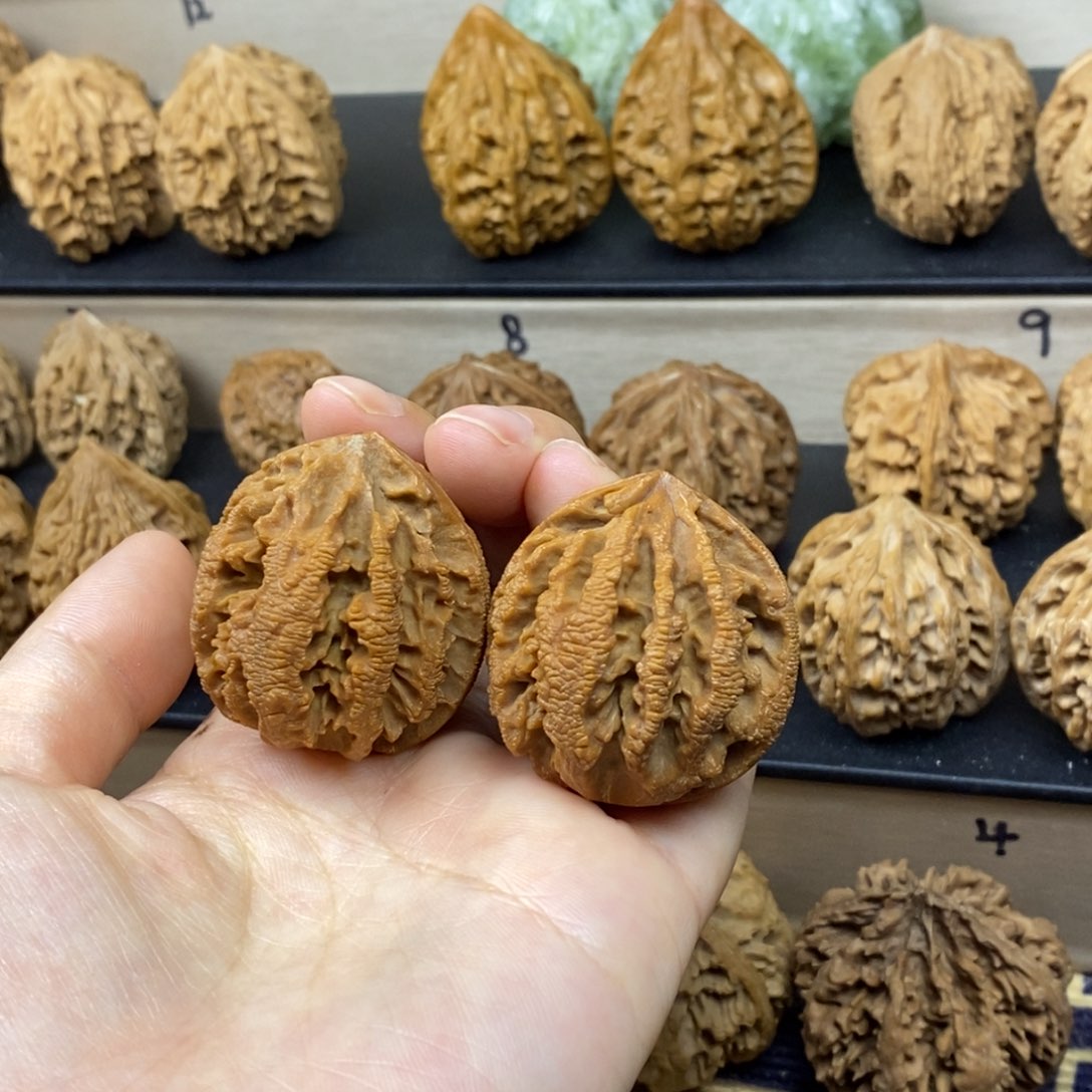 文玩核桃把件灯笼35福利