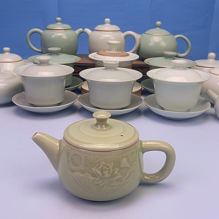 壶翠绿釉荷花石瓢壶原矿原釉原产地