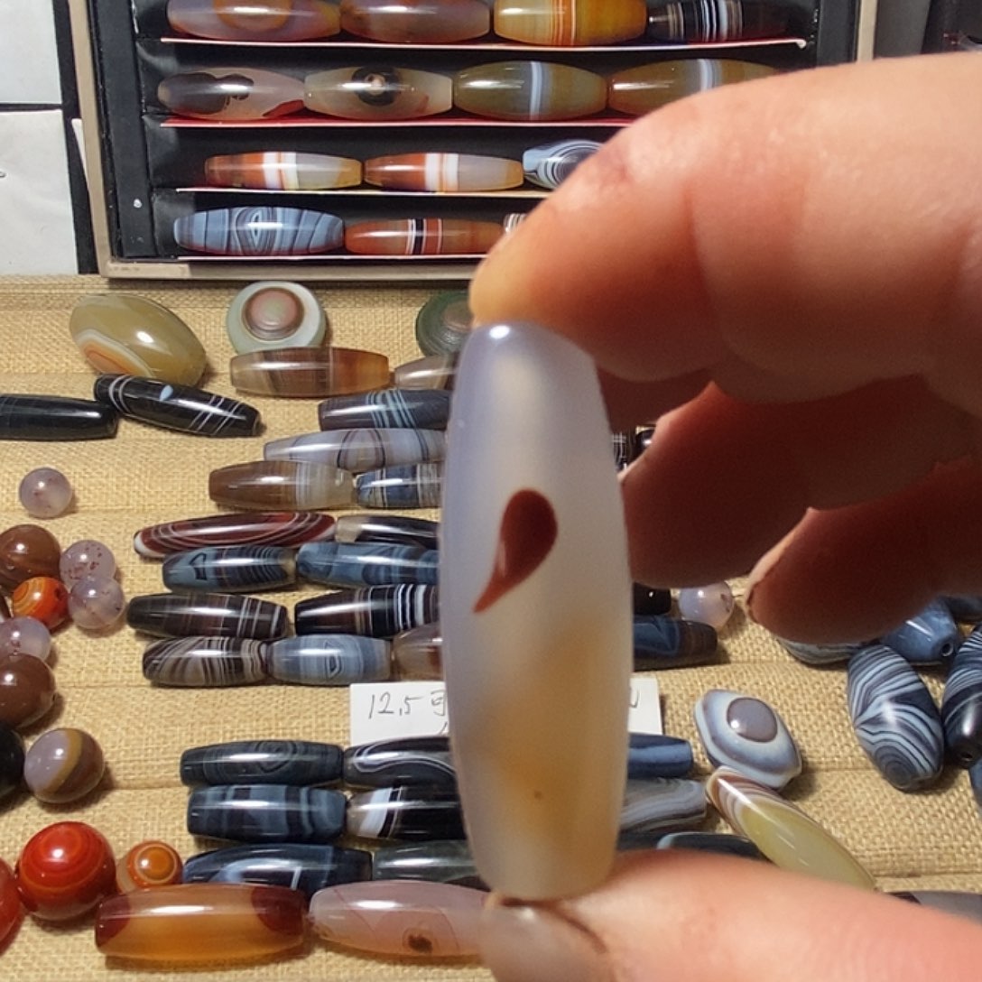 玛瑙/玉髓合金颈饰