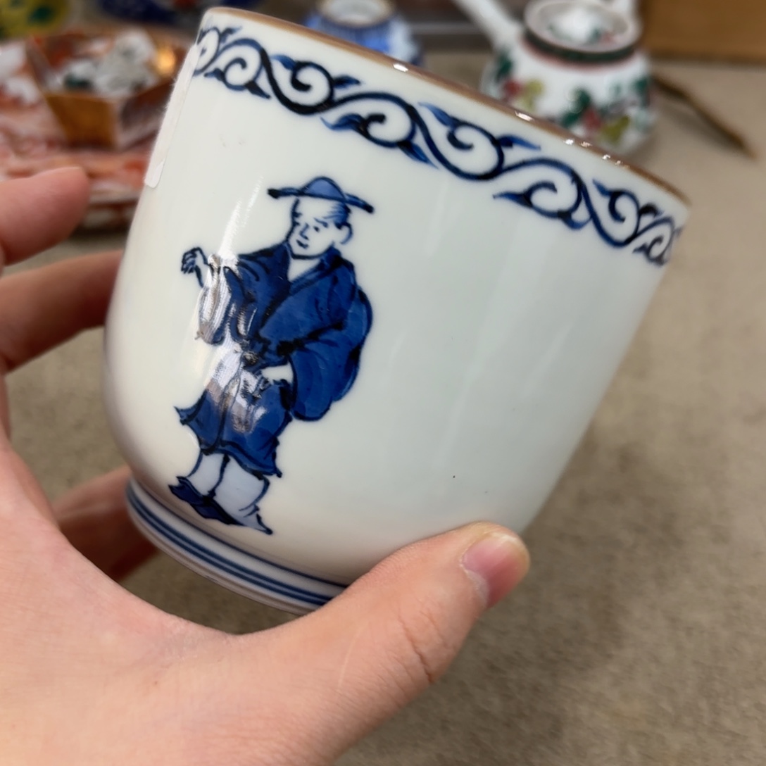 瓷片非常好看漂亮的物品 