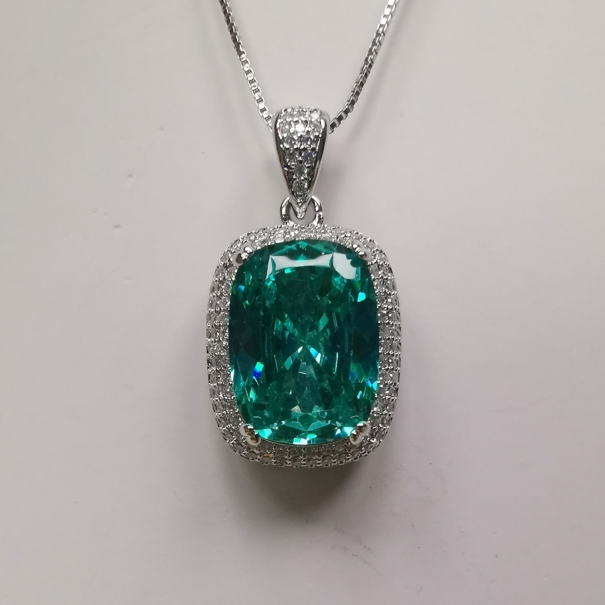 祖母绿吊坠 珍藏级D0511