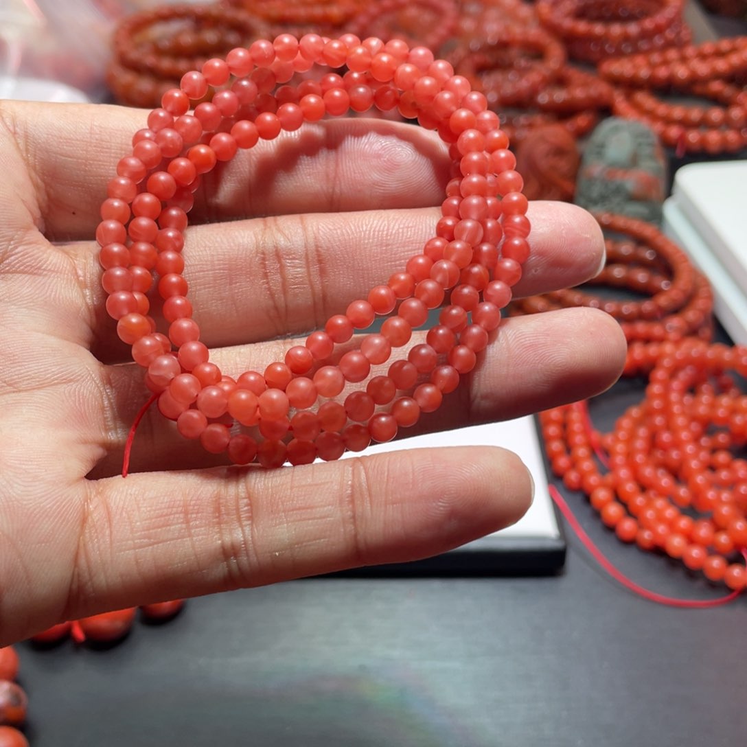 南红玛瑙手链未镶嵌