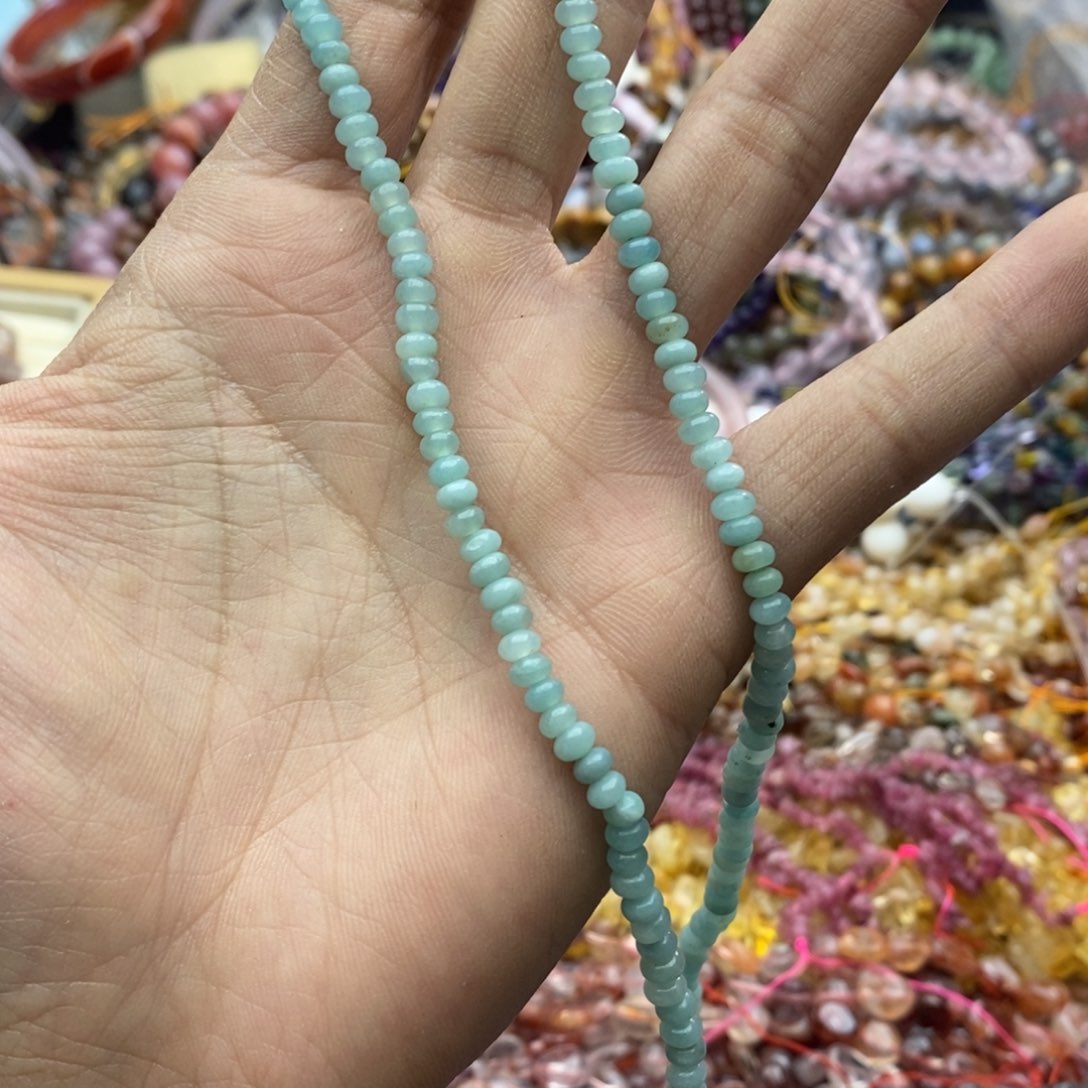 玛瑙/玉髓未镶嵌珠宝半成品一条天然2×4天河石隔片