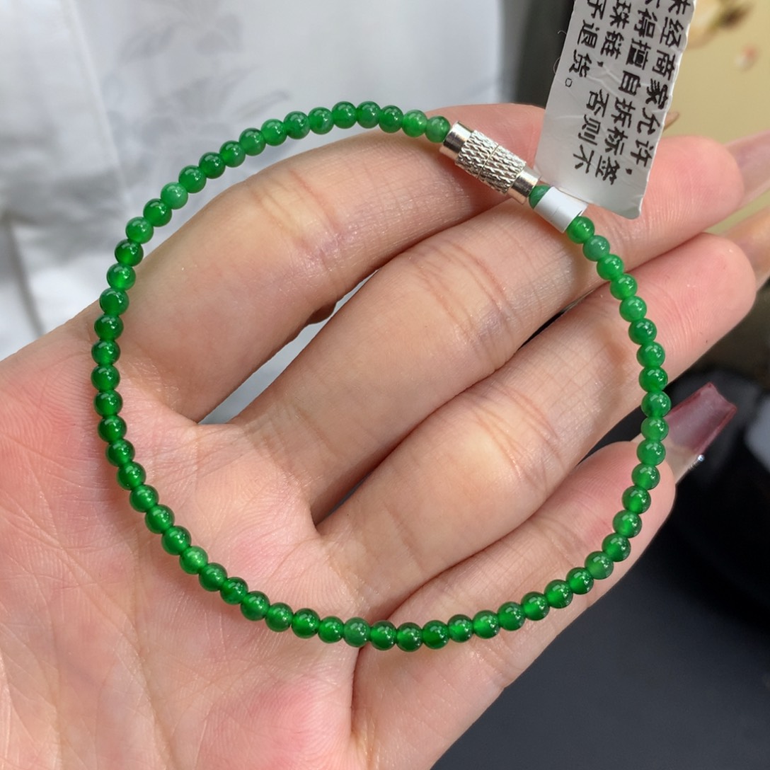 翡翠手链未镶嵌卡2.8冰绿小米手串（危地马拉）