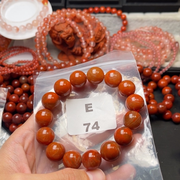 南红玛瑙未镶嵌多样性发货默认微瑕称重14mm