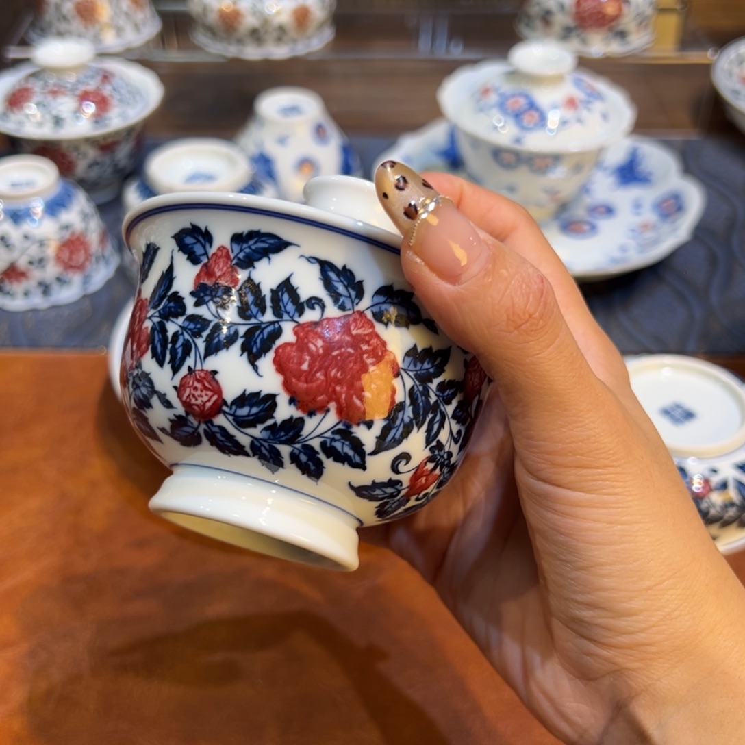 景德镇陶瓷手工手绘