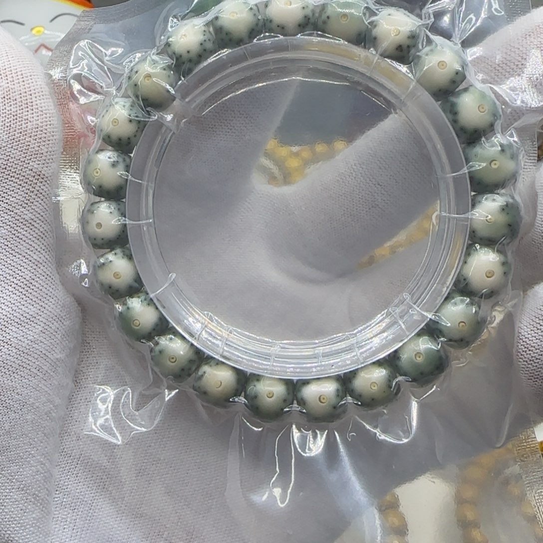 手串星月菩提绿包白大眼10×9一朵果