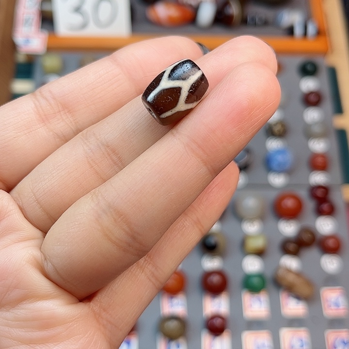 玛瑙/玉髓珠宝半成品未镶嵌零*°