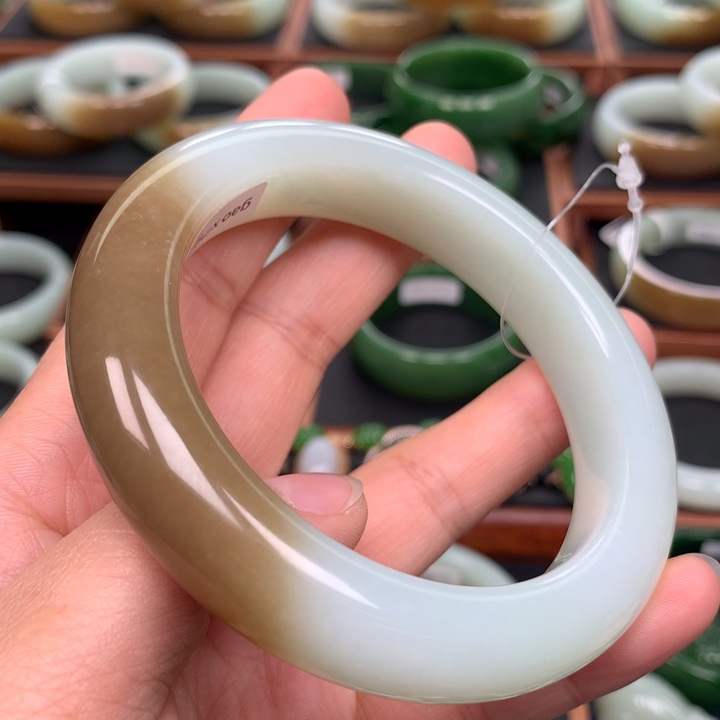 和田玉（糖玉）手镯未镶嵌62