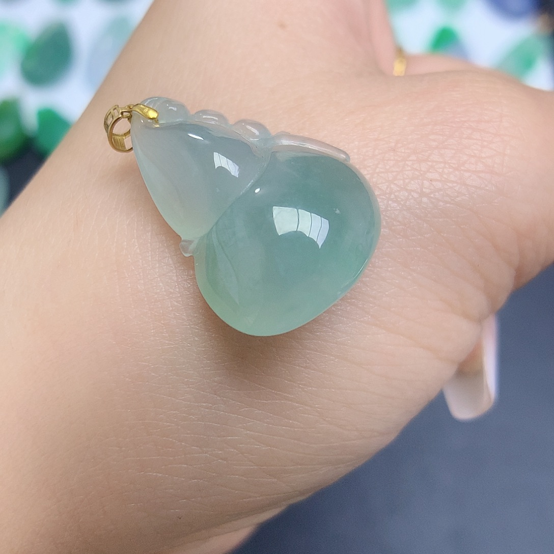 翡翠颈饰18K金镶嵌葫芦
