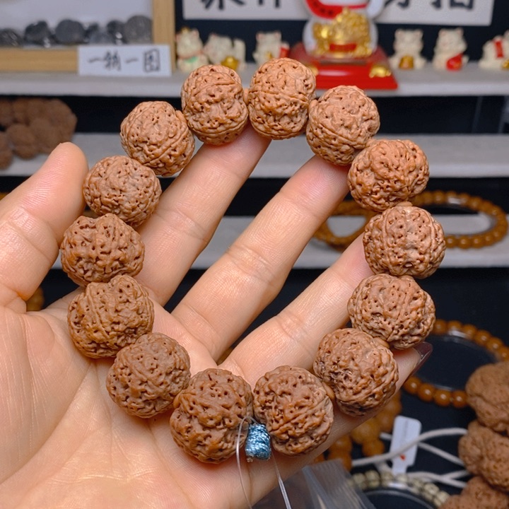 手串金刚菩提偏***柔     06