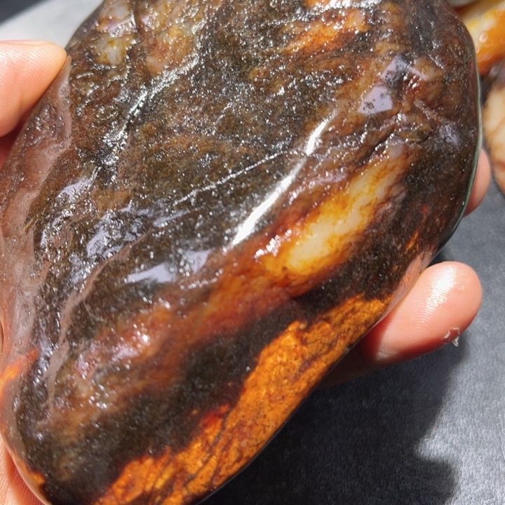 和田玉未镶嵌珠宝奇石