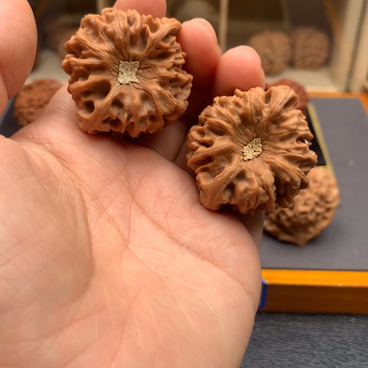 文玩核桃吊坠?****t龙门涧