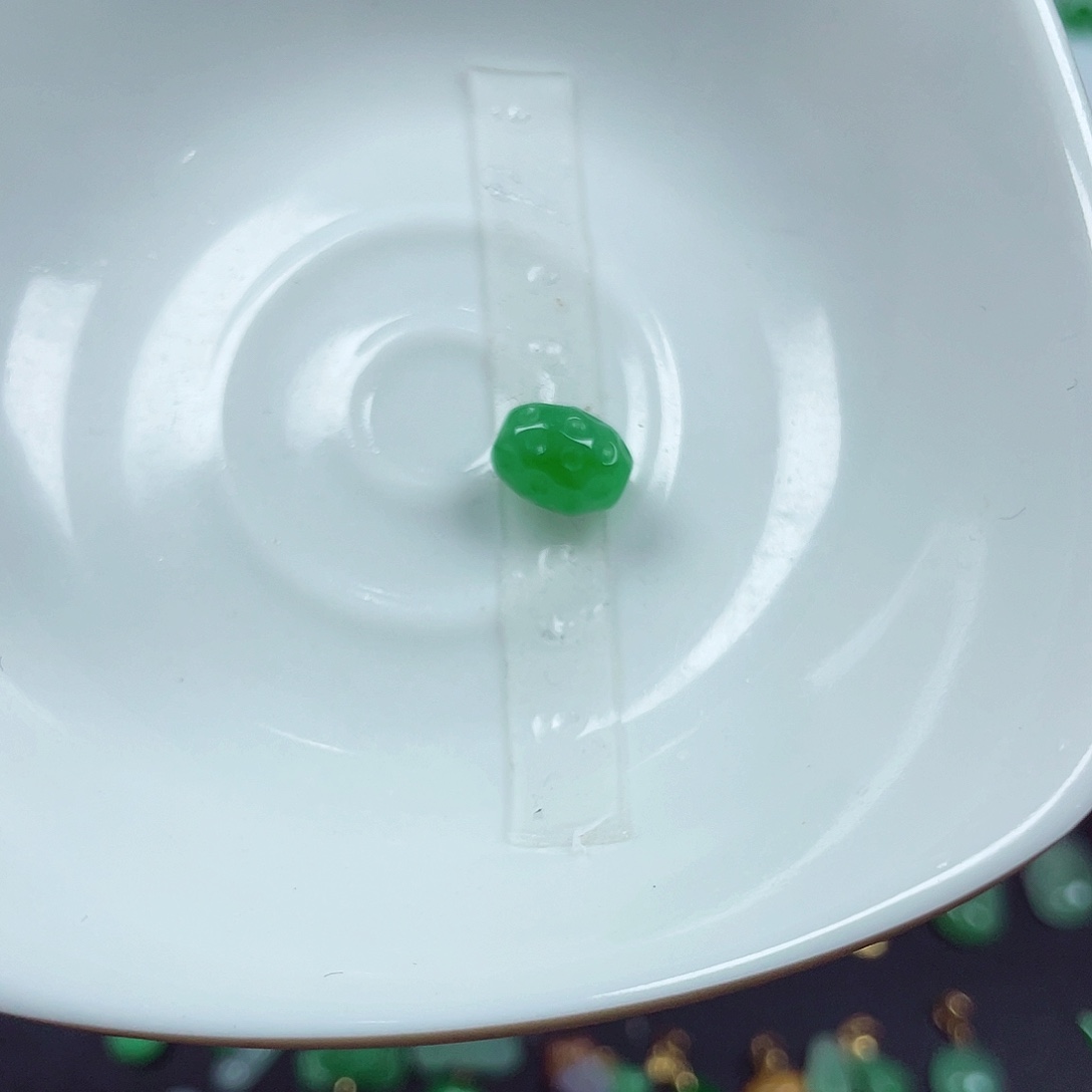 ****W翡翠未镶嵌手链天然缅甸翡翠A货卡9.9-7.4