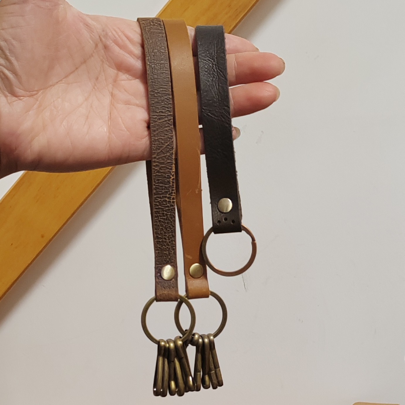 纯手工复古头层牛皮钥匙扣简约个性做旧风格