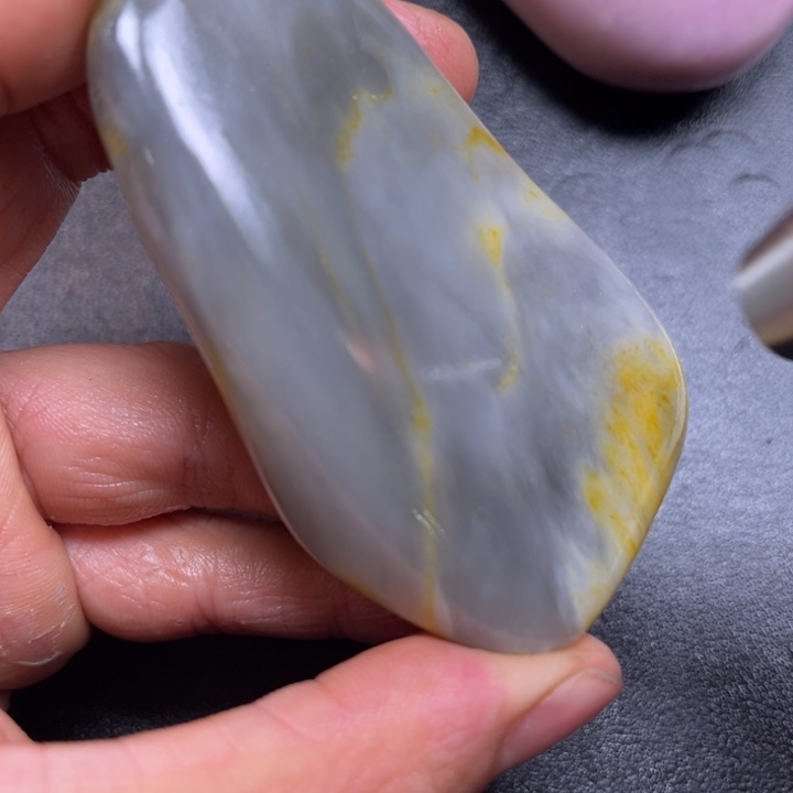 和田玉未镶嵌珠宝奇石