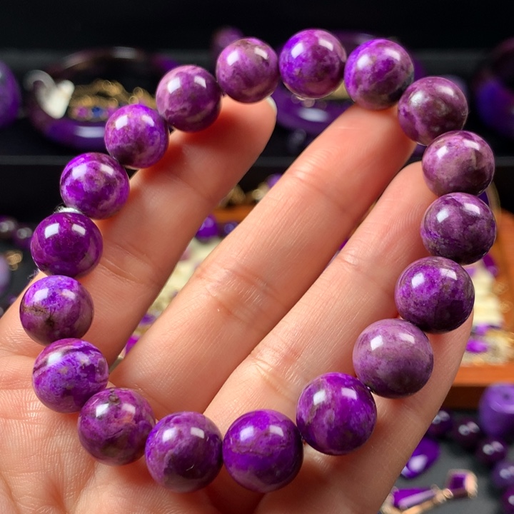 未镶嵌苏纪石（舒俱来）手链