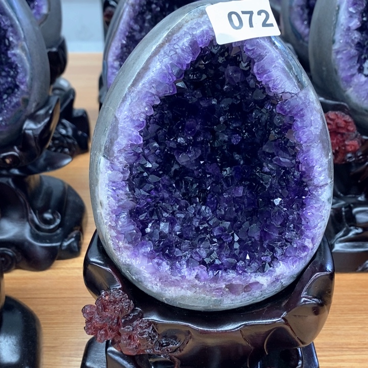 未镶嵌水晶大型摆件（非配饰）