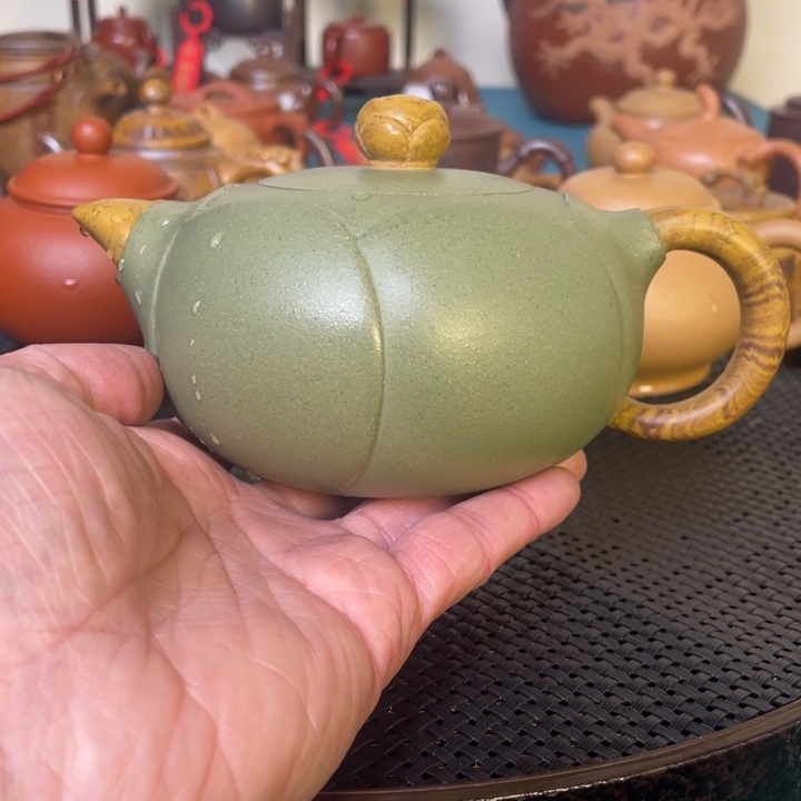 紫砂茶壶新店福利特惠（毫升) 300