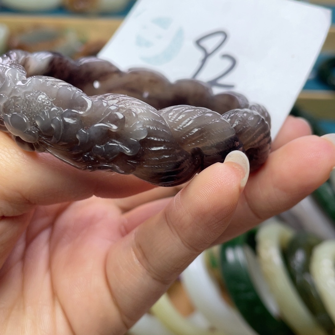 未镶嵌手镯和田玉圈口60