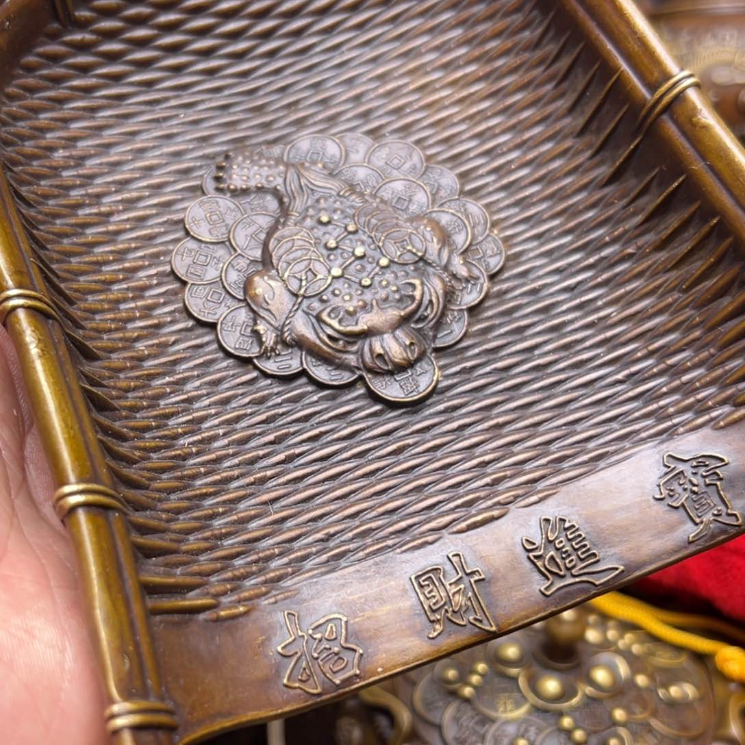 精美铜器，点击下单