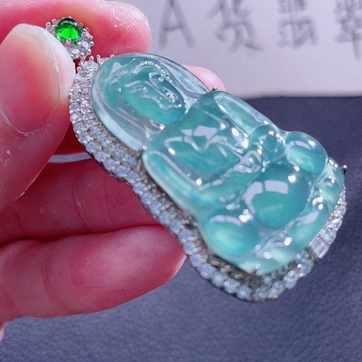 翡翠颈饰未镶嵌99999999