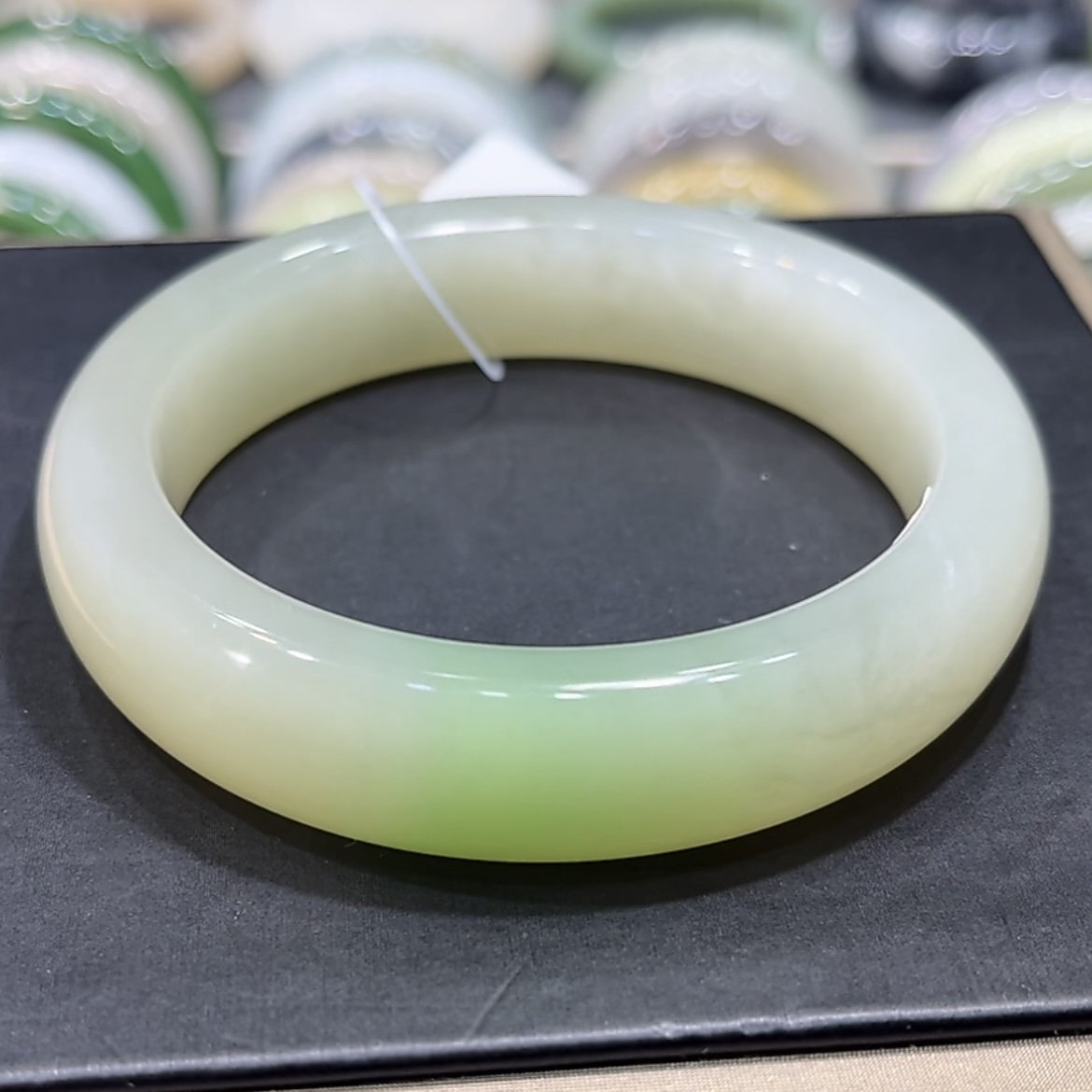 和田玉冰底翠青手镯58-59圈口