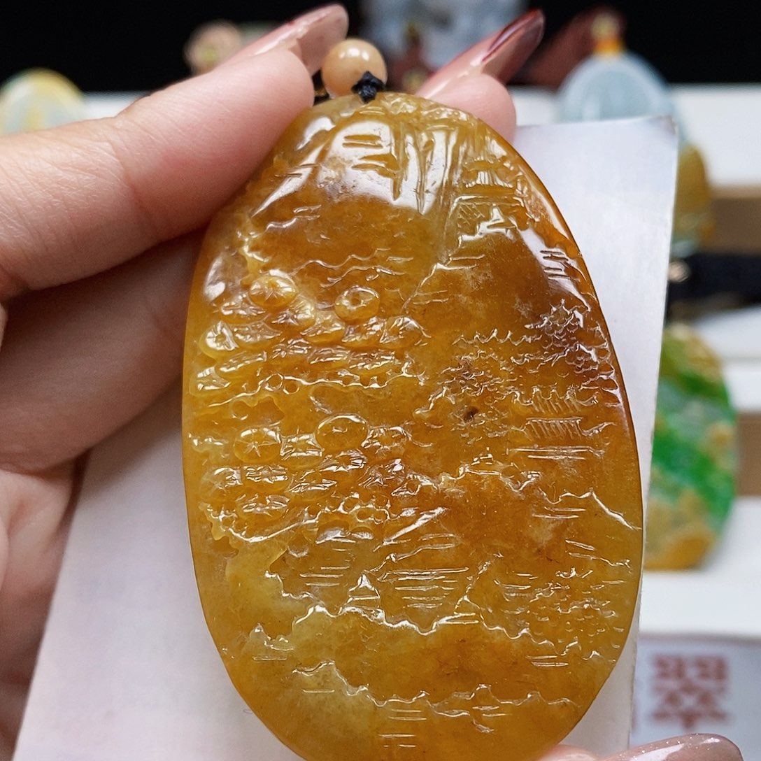 颈饰未镶嵌翡翠1