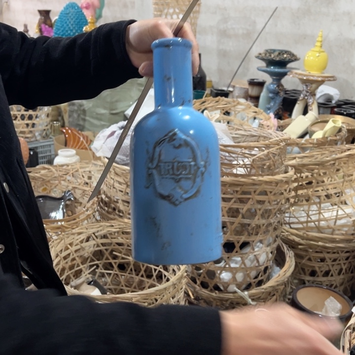 瓶高度30厘米口径4.5厘米微瑕捡漏