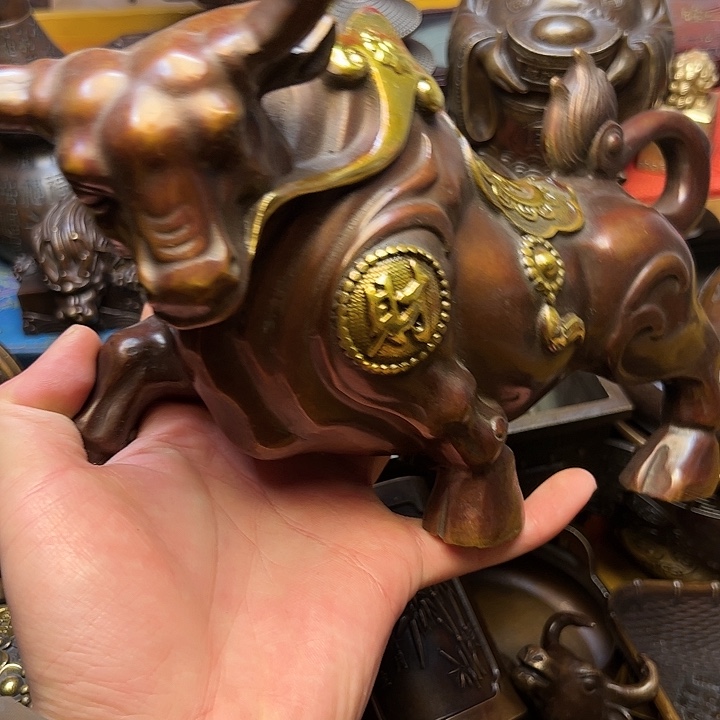 精美铜器摆件下单