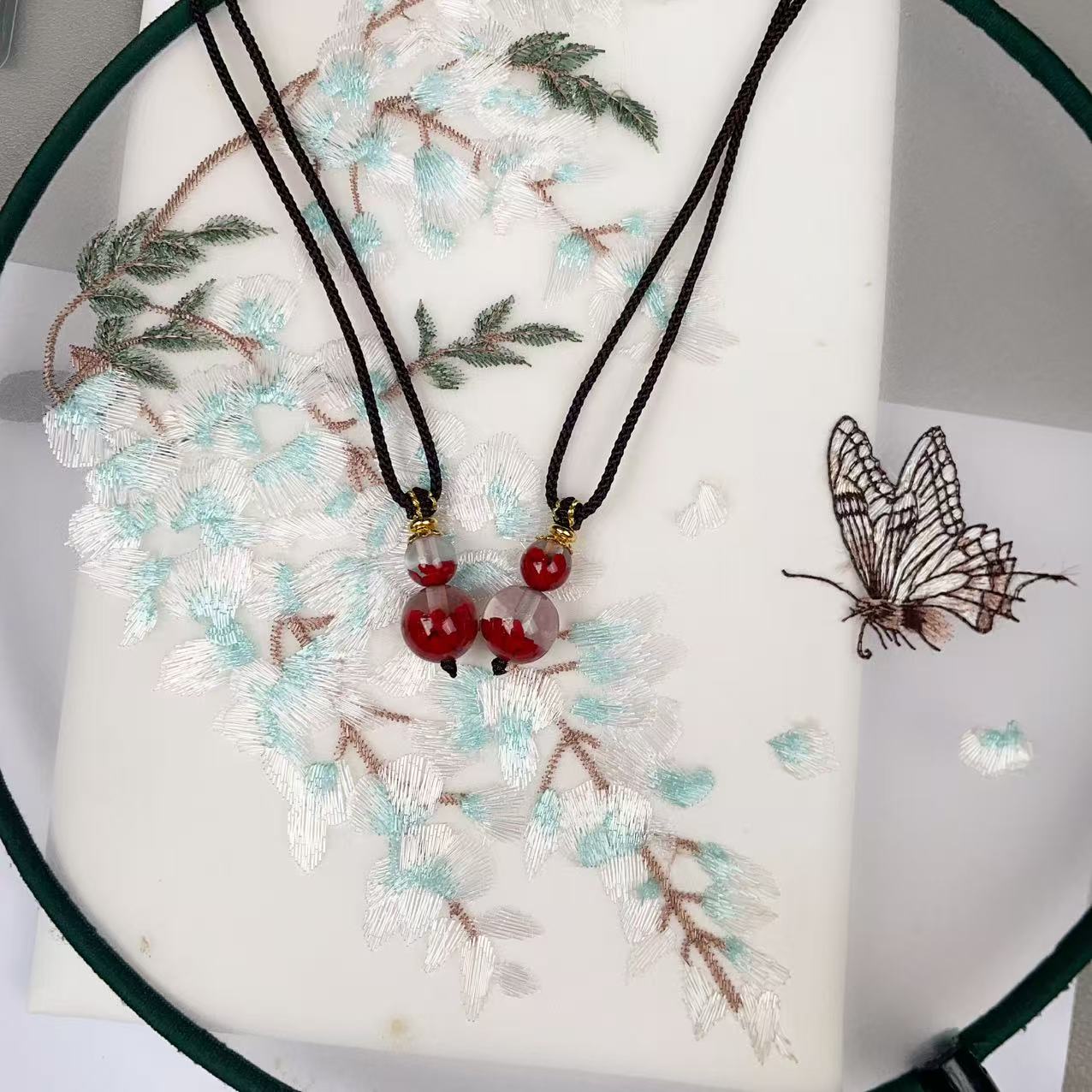 天然辰砂天然辰砂AA天然朱砂宝葫芦吊坠 多样性发货拍一单发一个