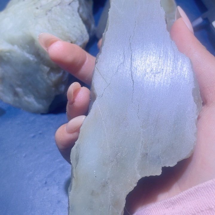 和田玉未镶嵌珠宝半成品