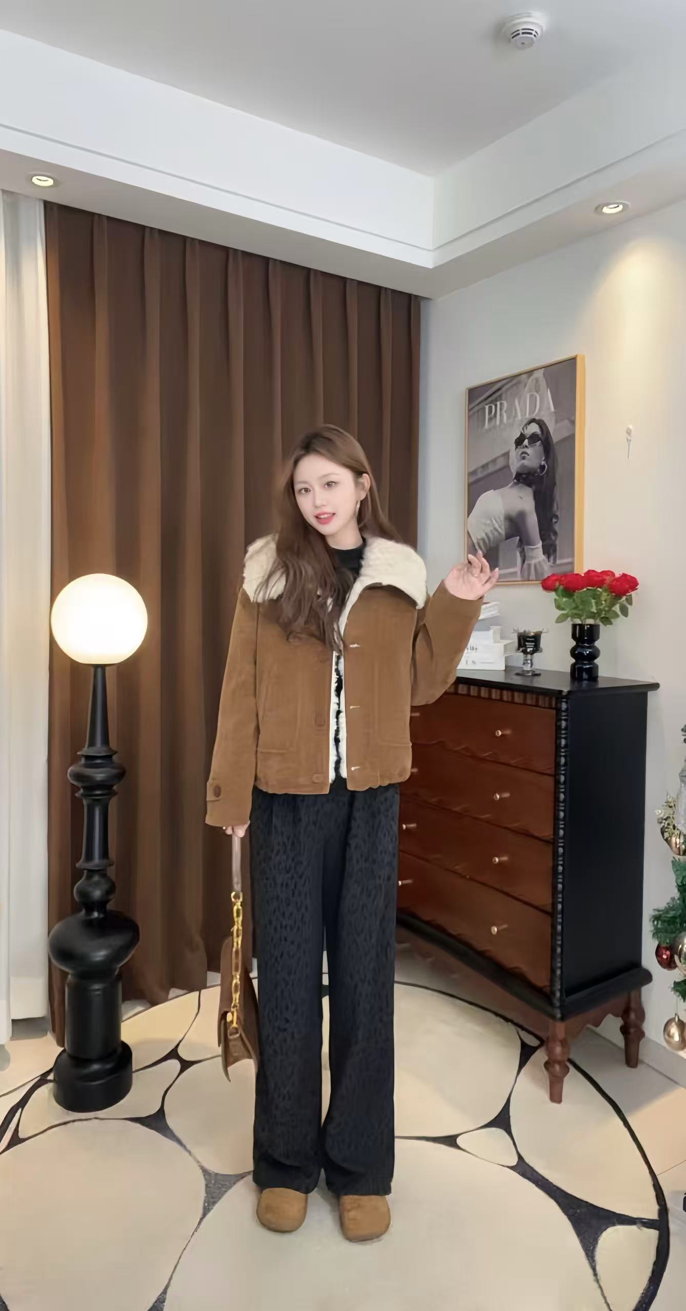 90白鸭绒2025新款冬季保暖时尚毛毛外套