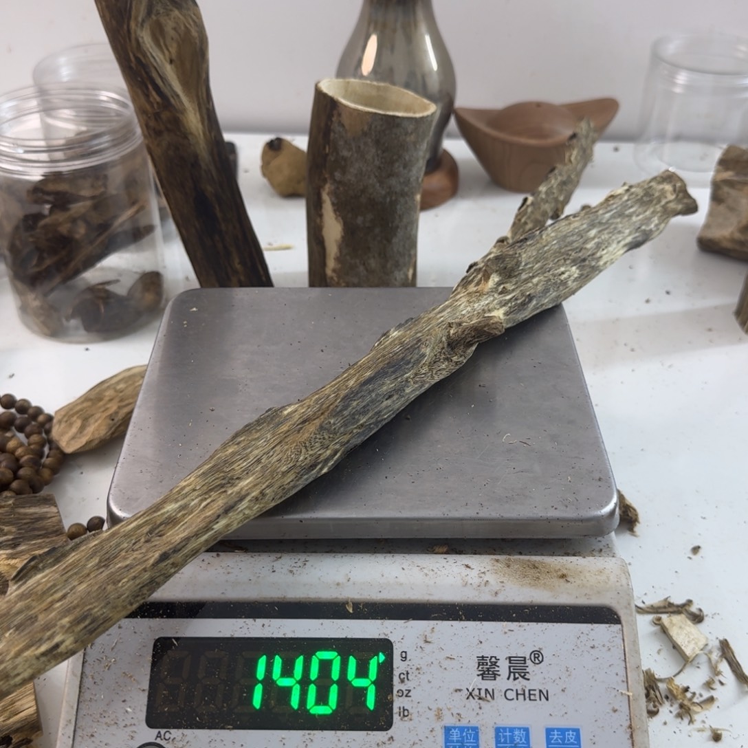 ****梦沉香碎屑沉香绿绮楠沉香绿绮楠沉香140克