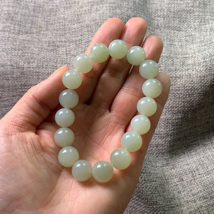 和田玉手串未镶嵌