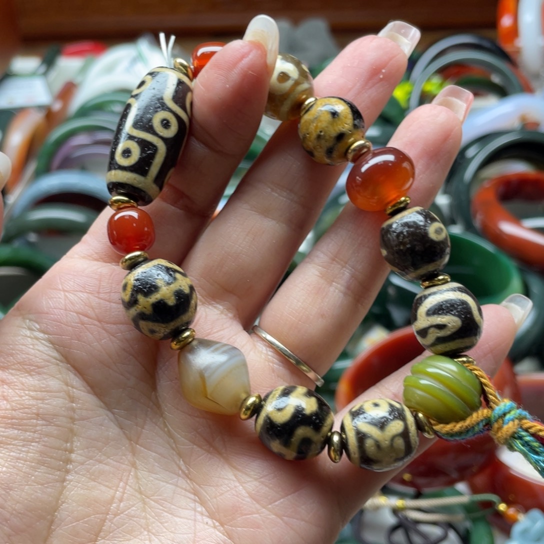 玛瑙/玉髓未镶嵌手链