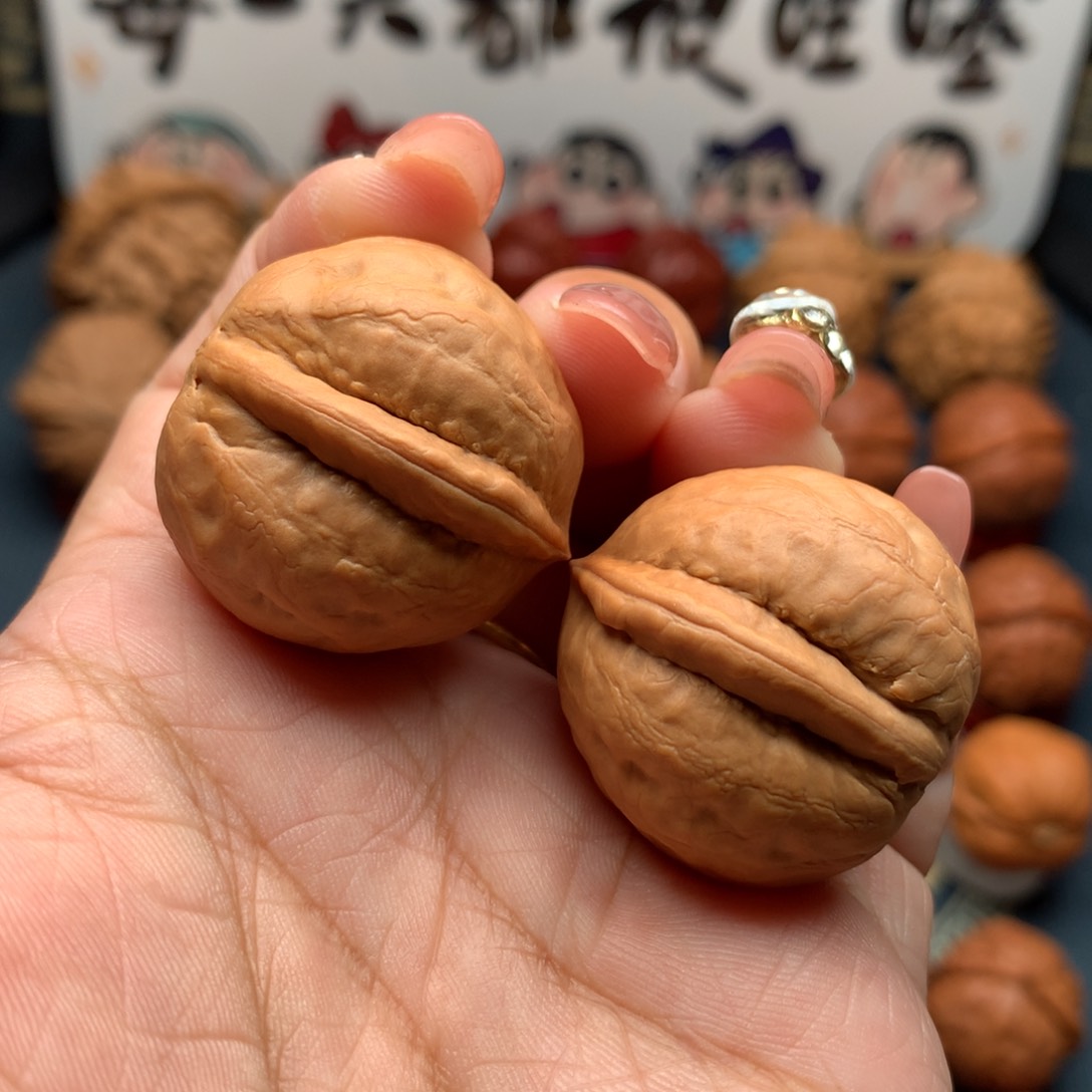 文玩核桃把件小海豚