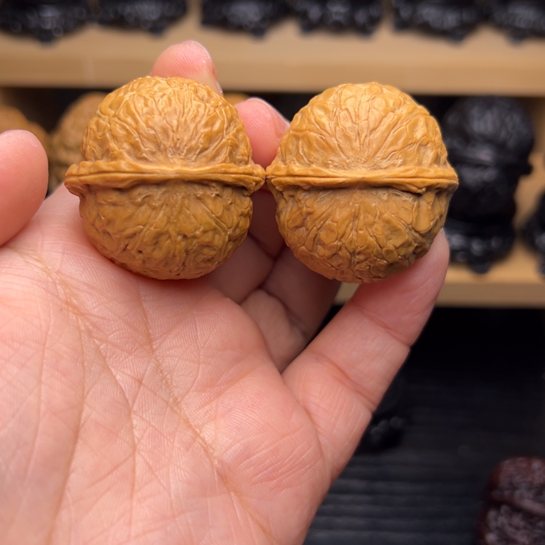 文玩核桃吊坠5z------36尺