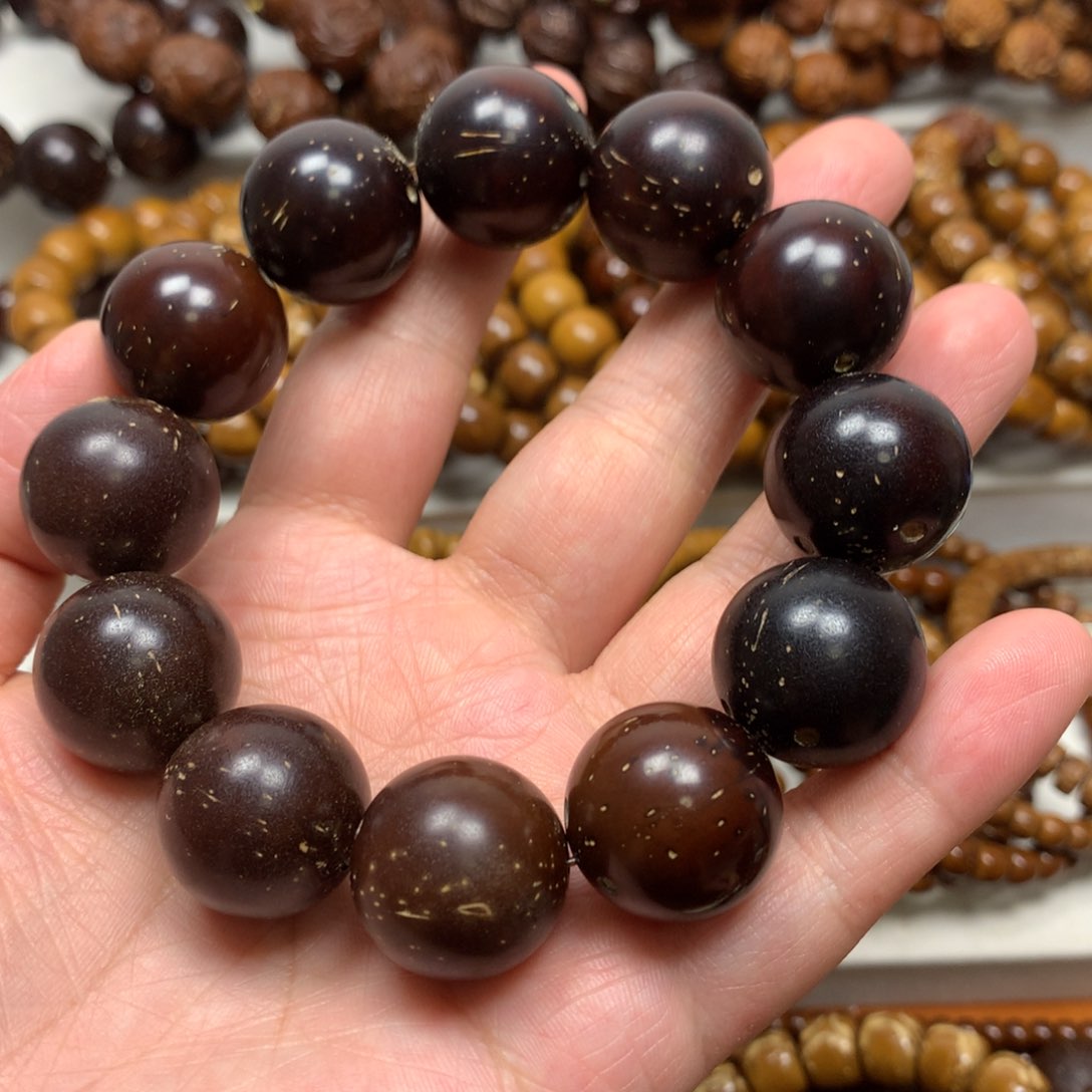 紫金鼠手串B*x19+mm红皮老料反油尴尬期福利款