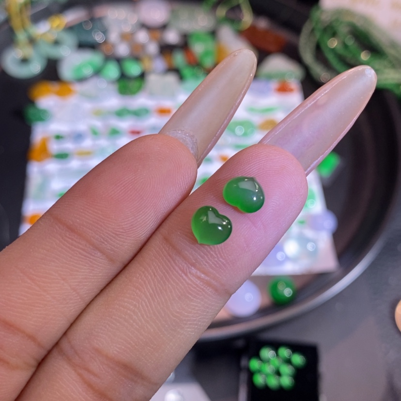 【闪购商品】翡翠挂件未镶嵌爱心