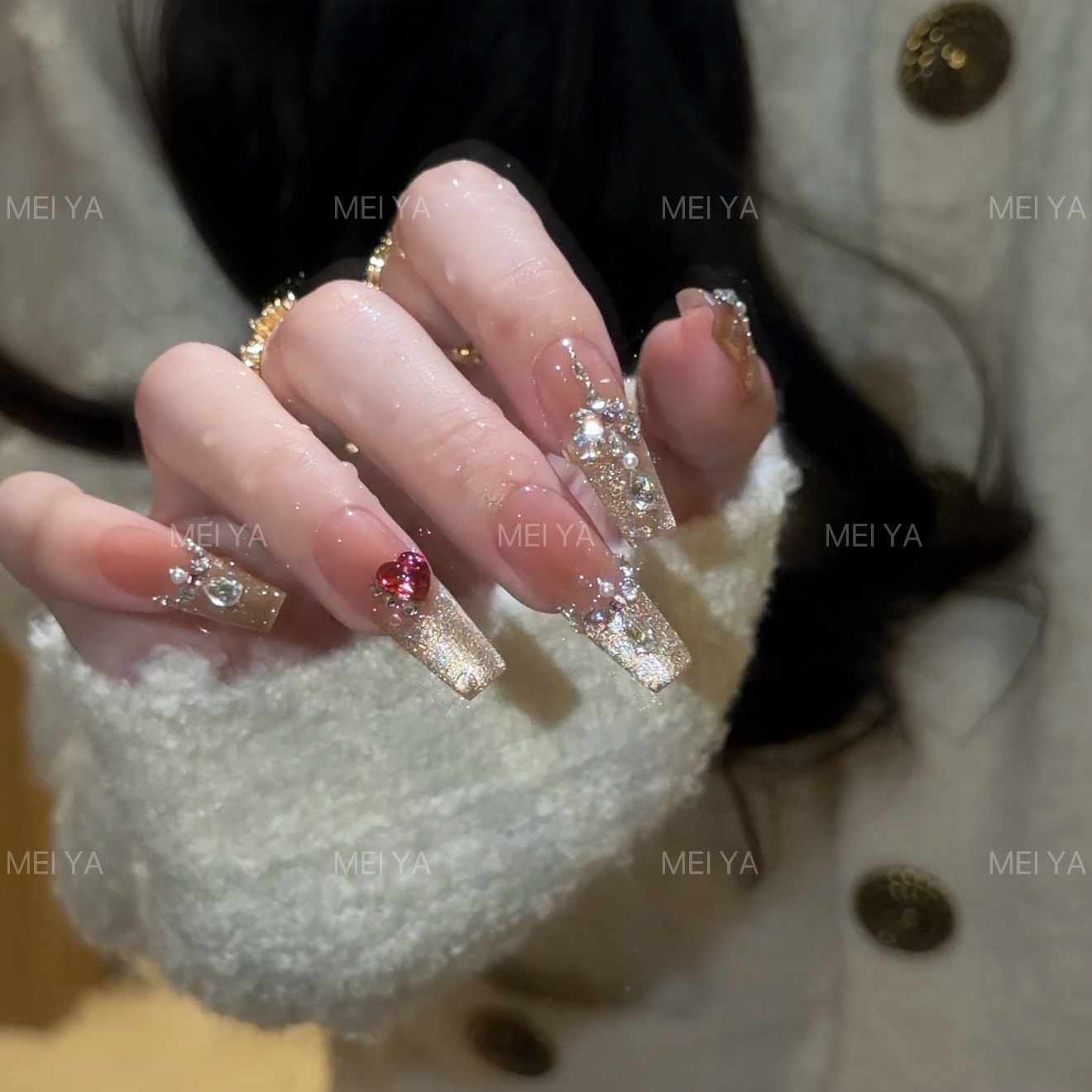 【玫瑰缪斯】金色爆闪猫眼拼钻玫红钻显白高级高端光疗美甲贴穿戴甲