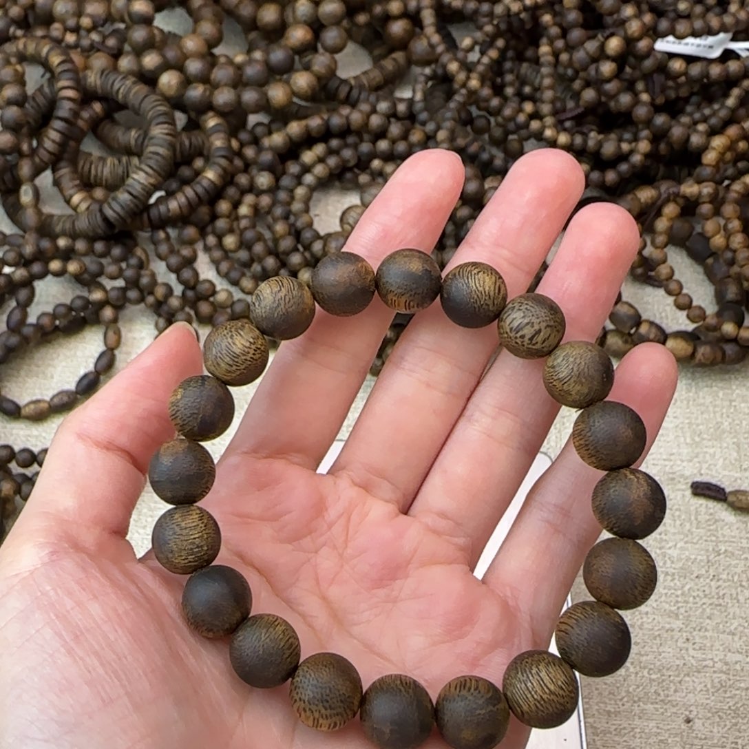 ****️沉香碎屑沉香+1.0圆珠单圈