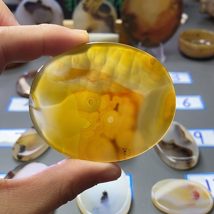 玛瑙/玉髓未镶嵌珠宝半成品131