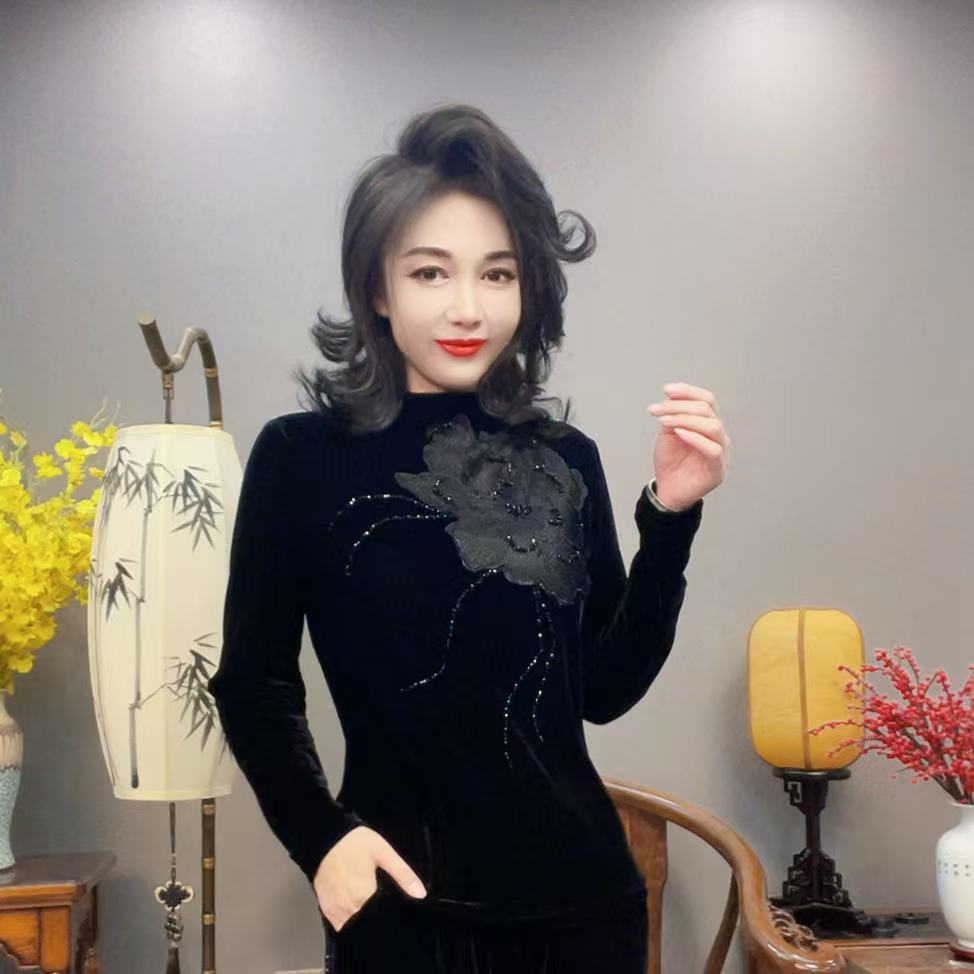 【峰姐甄选】时尚刺绣花朵丝绒衫8053【QJ】
