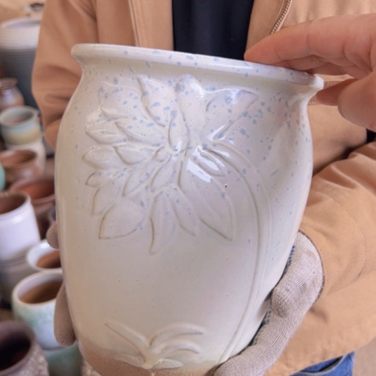 紫砂花盆高25口20——————